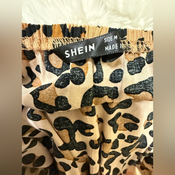 SHEIN Animal Print Ruffle Sleeve Mini Dress - Picture 2 of 2